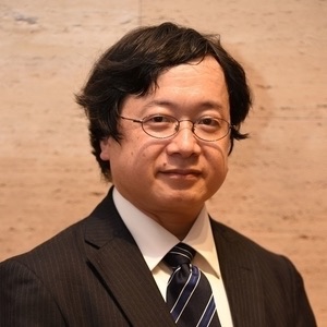 上原 哲太郎